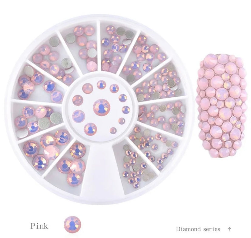 Opal round rhinestone wheel